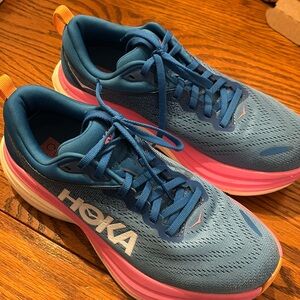 Hoka Bondi 8